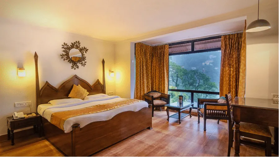 Deluxe Lake Facing Room